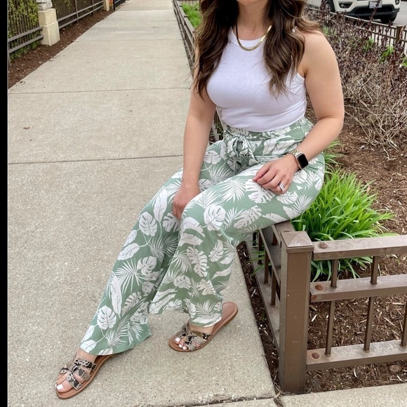 Floral wide leg pants 10 - Picture 7 of 8